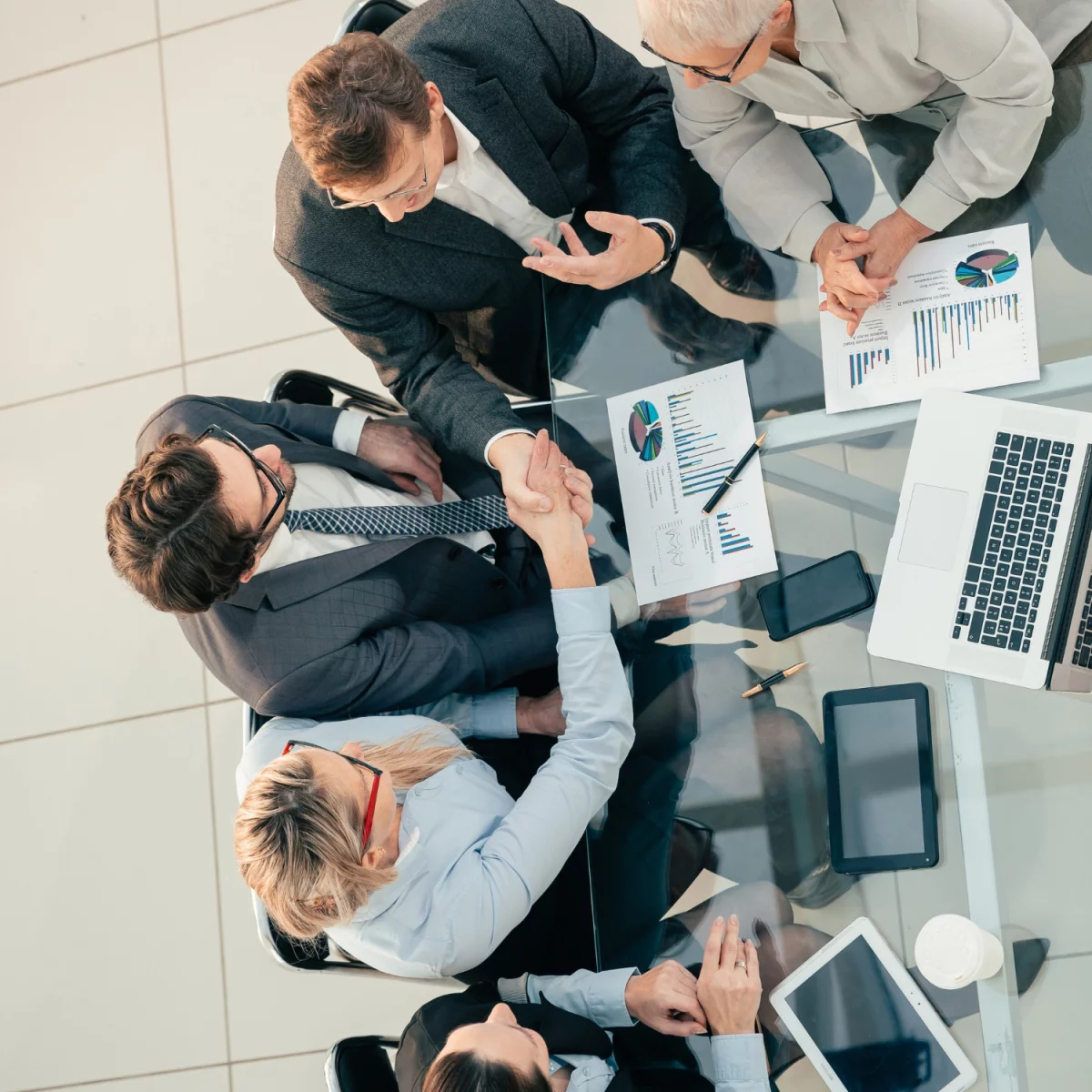 Trinn for Trinn Instruksjoner for å kjøpe Høydejusterbare skrivebord